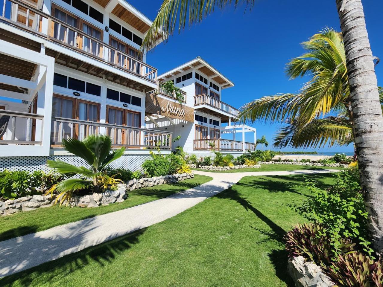 Aruna Resort & Villas サン・ペドロ エクステリア 写真