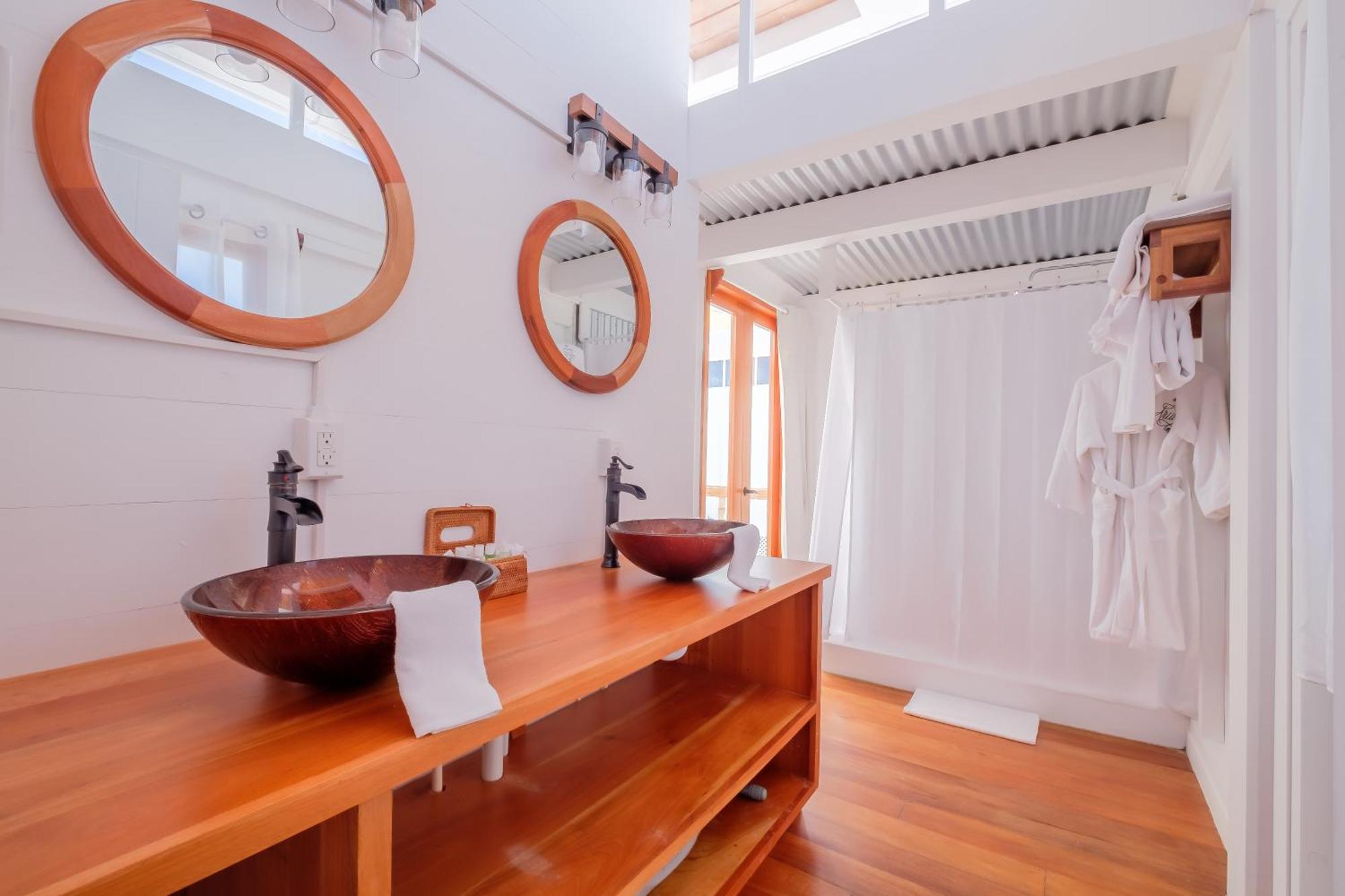 Aruna Resort & Villas サン・ペドロ エクステリア 写真