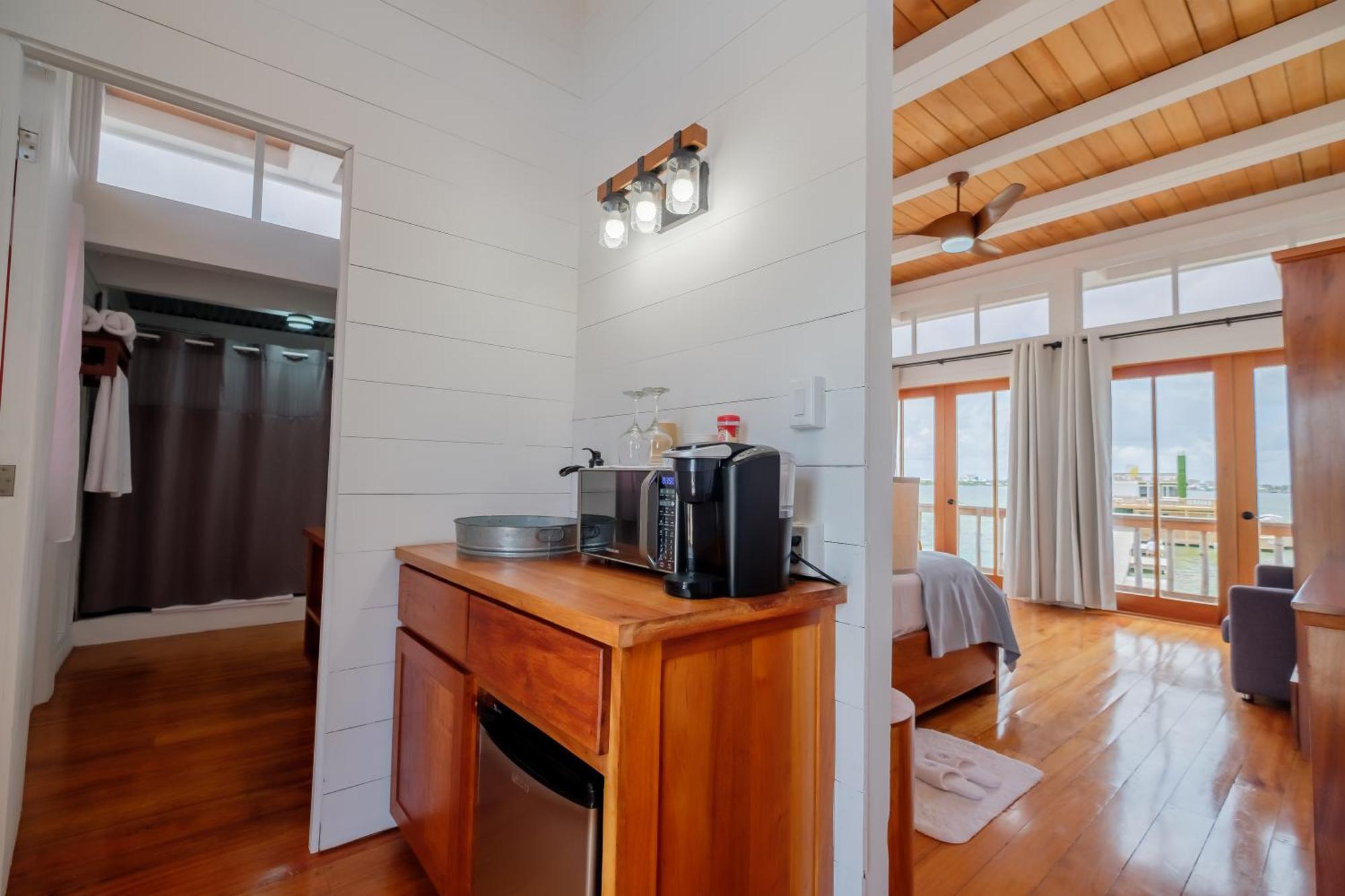 Aruna Resort & Villas サン・ペドロ エクステリア 写真
