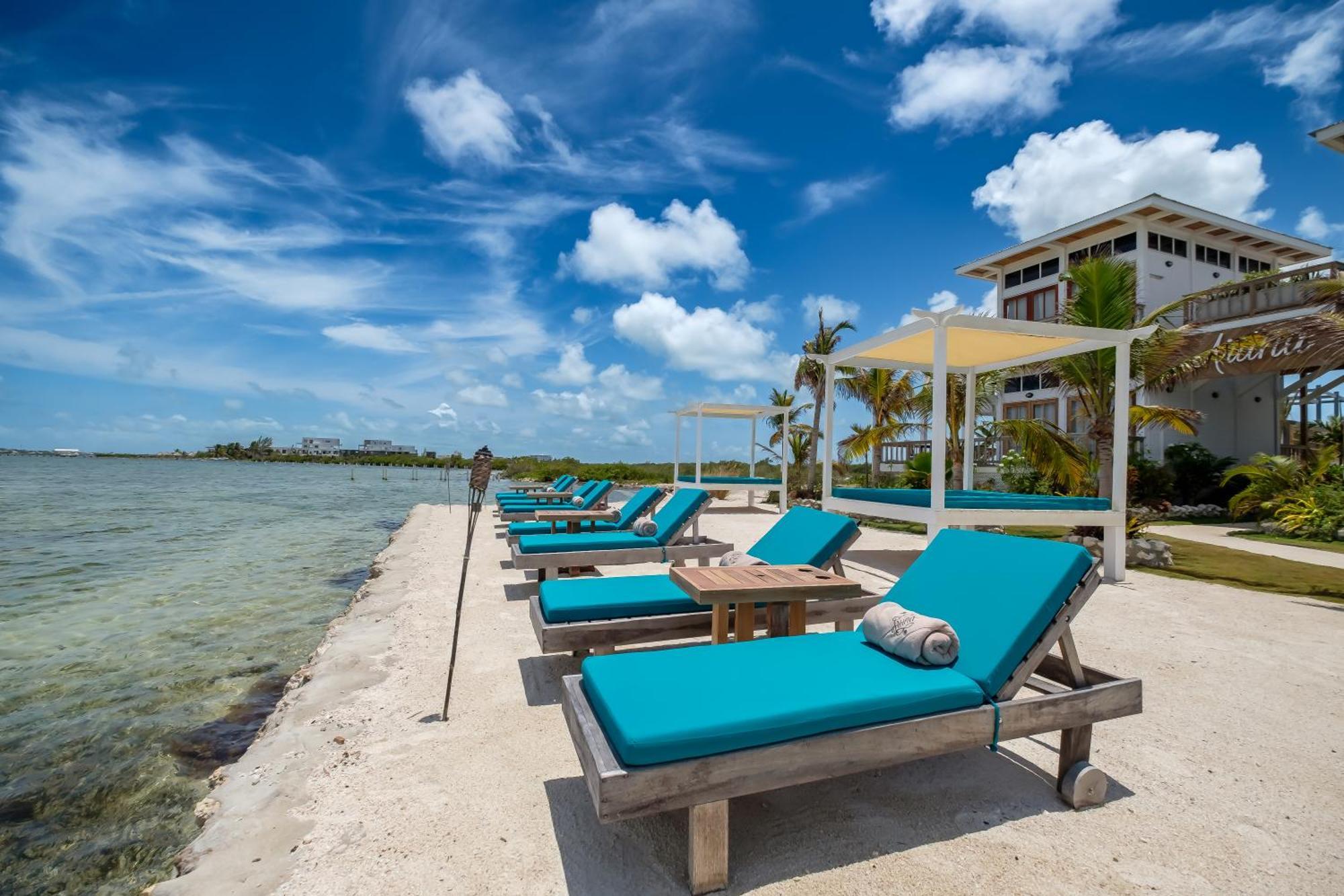 Aruna Resort & Villas サン・ペドロ エクステリア 写真