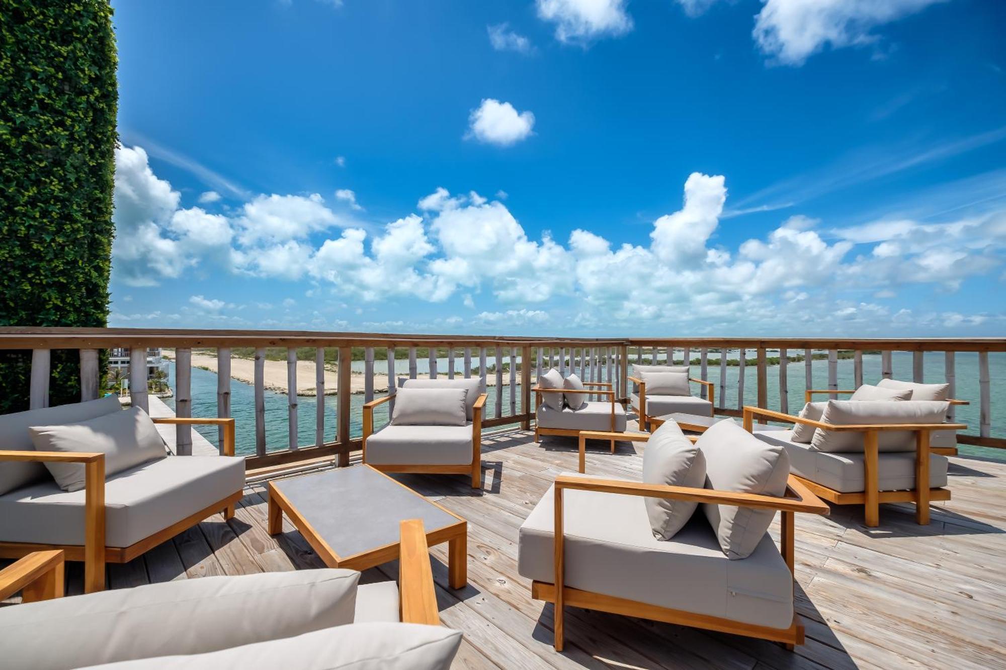 Aruna Resort & Villas サン・ペドロ エクステリア 写真